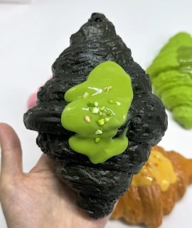Black Gold Croissant [Slow Rebound]